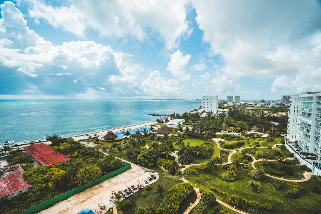 Cancún au-delà des plages : Plongée au cœur de l’aventure maya !