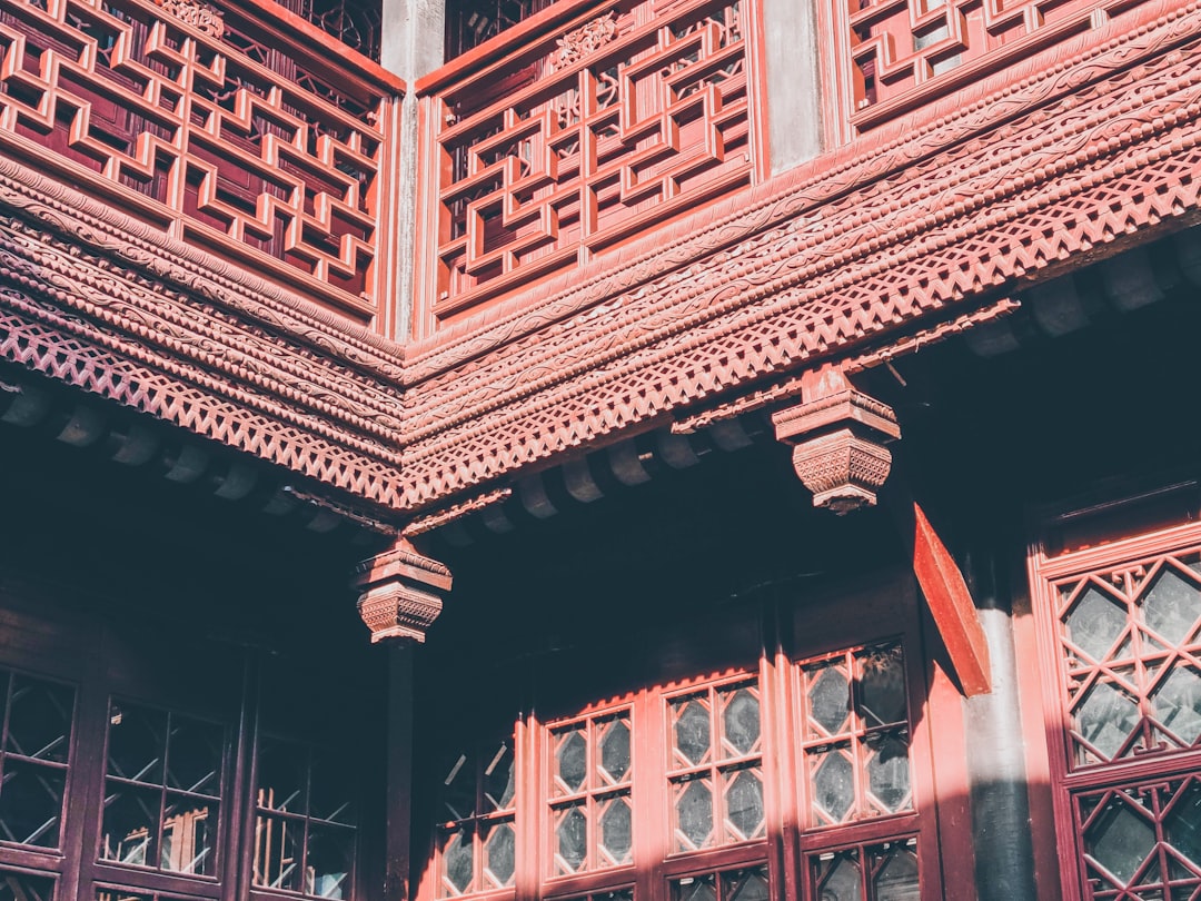 Unearthing Keyan’s Soul: A Journey Through Ancient Traditions & Timeless Tales